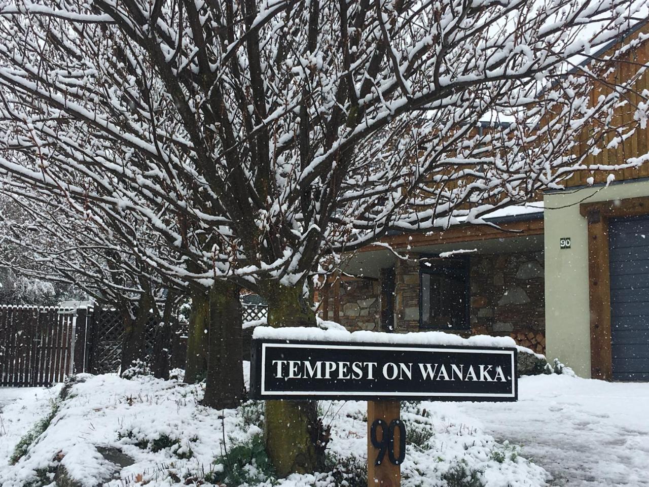 Bed and breakfast Tempest On Wanaka Extérieur photo